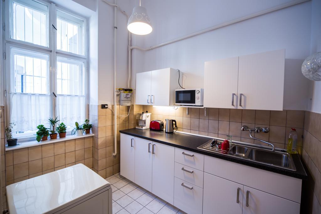 Logement Sous Le Chateau بودابست المظهر الخارجي الصورة