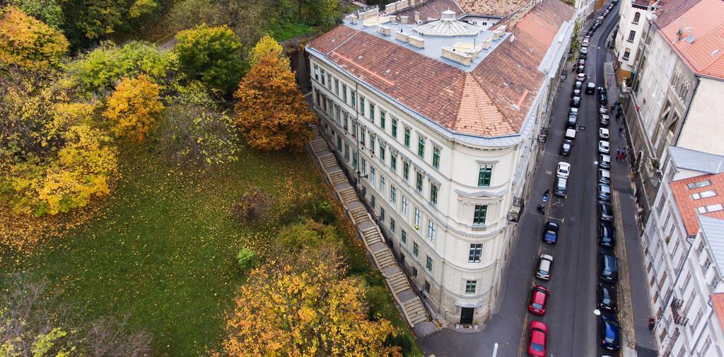 Logement Sous Le Chateau بودابست المظهر الخارجي الصورة